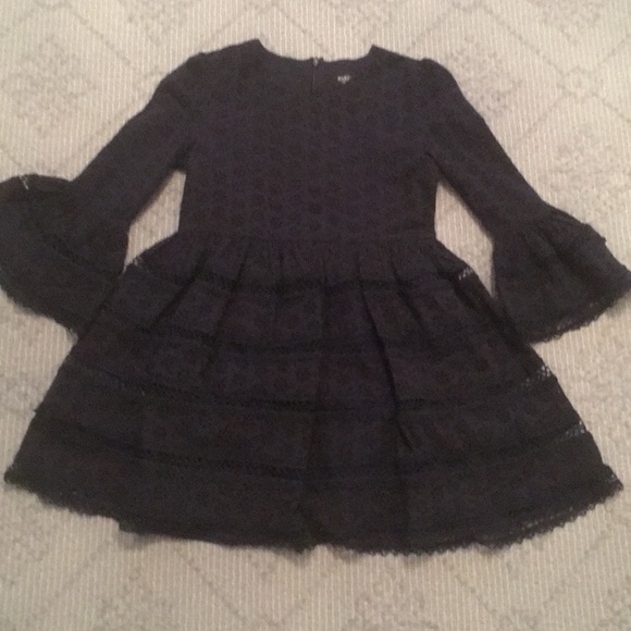 Meet your Posher, E - Picture 1 of 1